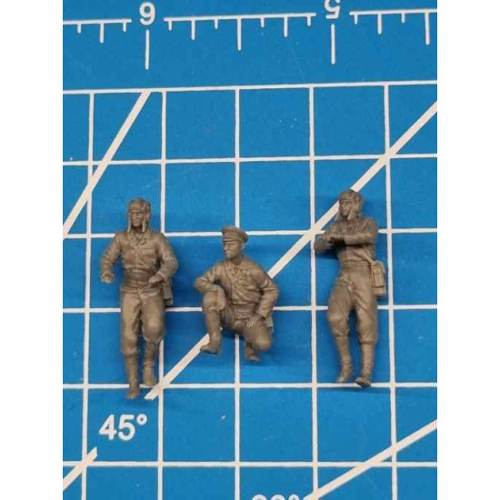 White Stork Miniatures F72119 1/72 Russian Tankers Of The 1950s Resin Unassembled Unpainted