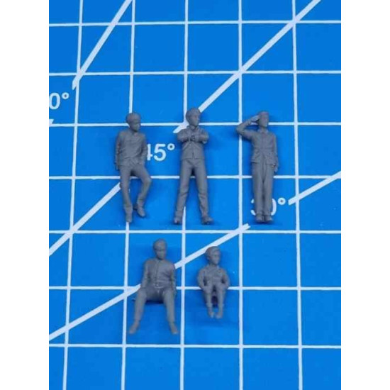 White Stork Miniatures F72133 1/72 Boys Figures Resin Unassembled Unpainted Kit