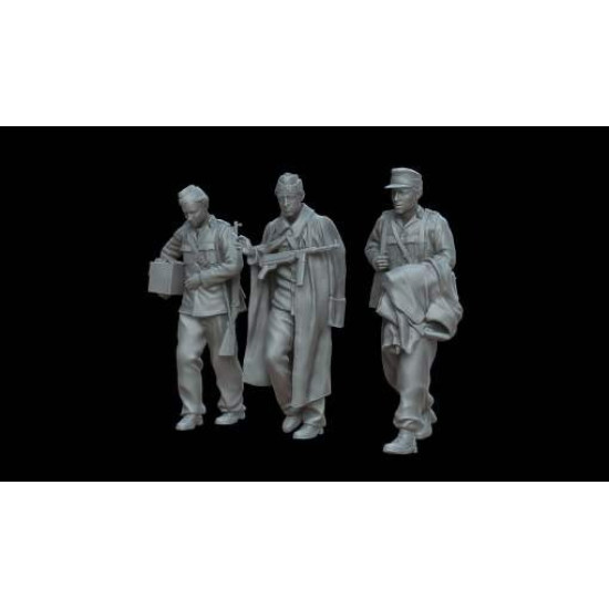 White Stork Miniatures F72137 1/72 East Prussia 1945 German Soldiers Resin Unassembled Unpainted Kit