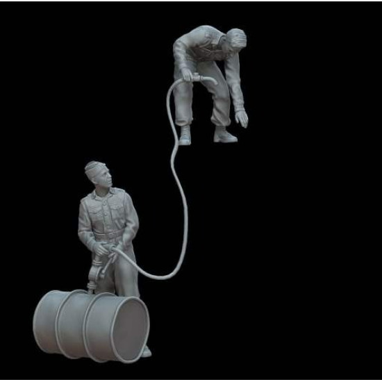 White Stork Miniatures F72159 1/72 Tiger I Crew Loading Fuel Resin Unassembled Unpainted