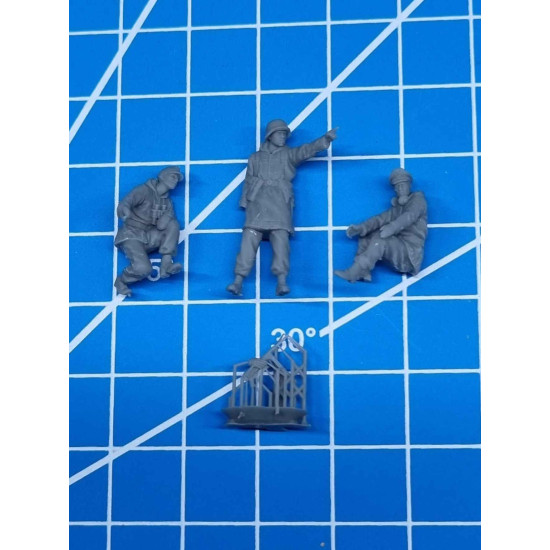 White Stork Miniatures F72160 1/72 Panther Crew On Recon Resin Unassembled Kit