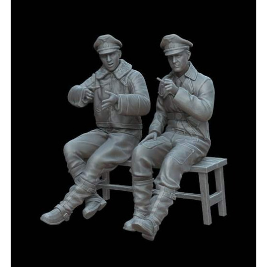 White Stork Miniatures F72162 1/72 German Pilots On The Bench Resin Unassembled Unpainted