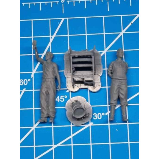 White Stork Miniatures F48012 1/48 German Luftwaffe Ground Personnel Resin Unpainted Kit