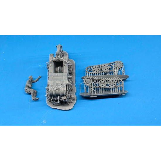 White Stork Miniatures M72017 1/72 Kettenkraftrad In Airport Service Resin Kit