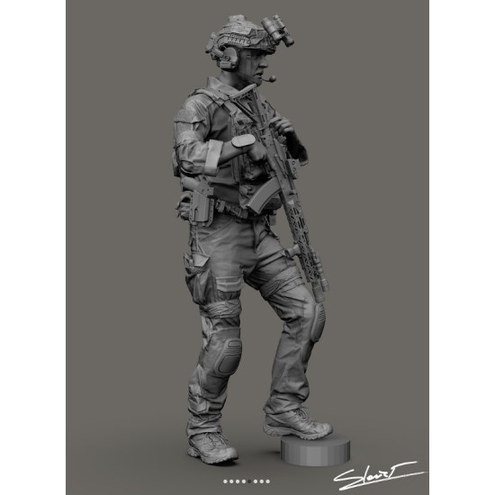 Black Snake Uks-03 1/35 Ukrainian Soldier Resin Figure