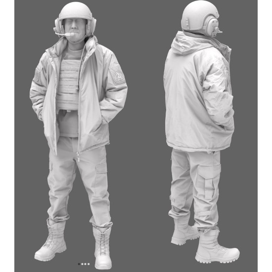 Black Snake Uks-07 1/35 Ukrainian Bradley Crewman 47th Mechanized Brigade Resin Figure