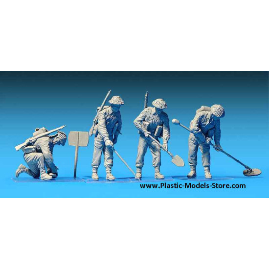 BRITISH ROYAL ENGINEERS 5 fig. 1/35 Miniart 35083