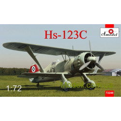 Henschel Hs 123C dive-bomber 1/72 Amodel 72248