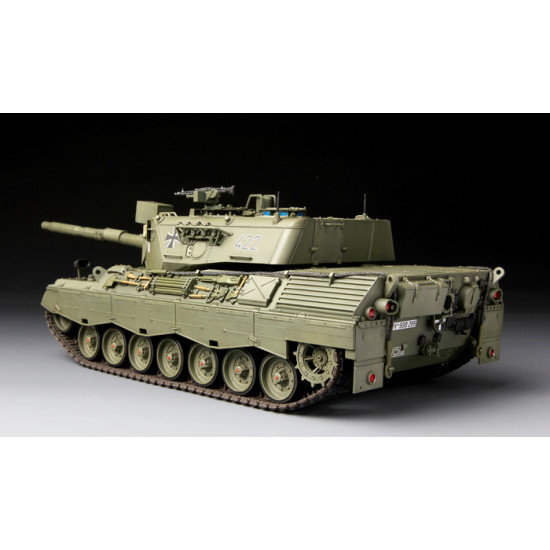 GERMAN MAIN BATTLE TANK LEOPARD 1 A3/A4 1/35 MENG 007