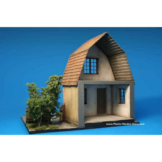 VILLAGE HOUSE w/BASE diorama building 1/35 Miniart 36031