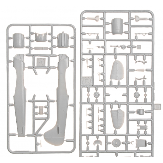 YAKOVLEV YAK-18P AEROBATIC AIRCRAFT 1/72 AMODEL 72318