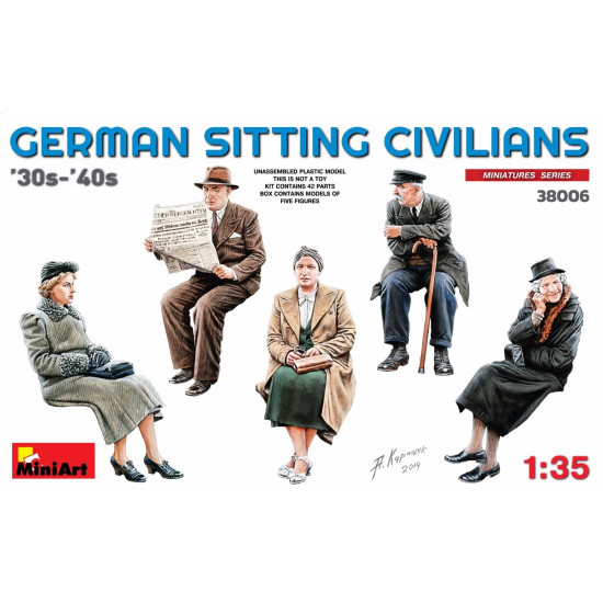 GERMAN SITTING CIVILIANS 1/35 Scale Miniart 38006