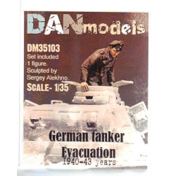 GERMAN TANKER. EVACUATION 1940-43. SET 3 1/35 DAN MODELS 35103