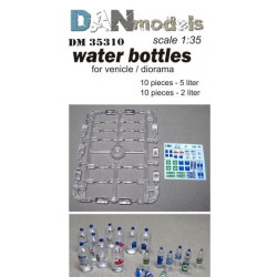 WATER BOTTLES FOR VEHICLE/DIORAMA 1/35 DAN MODELS 35310
