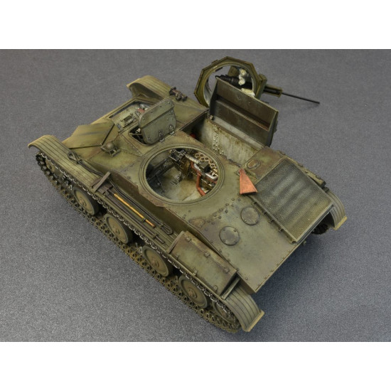 T-60 EARLY SERIES. SOVIET LIGHT TANK INTERIOR KIT - PLASTIC MODEL SCALE 1/35 MINIART 35215