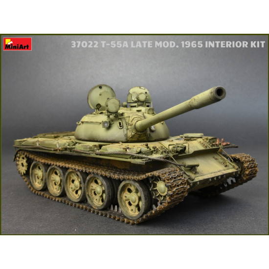 T-55A LATE MOD 1965 INTERIOR KIT - PLASTIC MODEL KIT SCALE 1/35 MINIART 37022