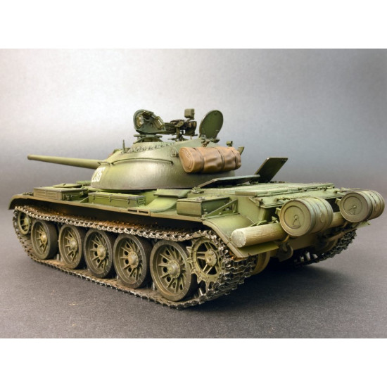 T-54-3 SOVIET MEDIUM TANK. Mod. 1951 - PLASTIC MODEL KIT SCALE 1/35 MINIART 37015