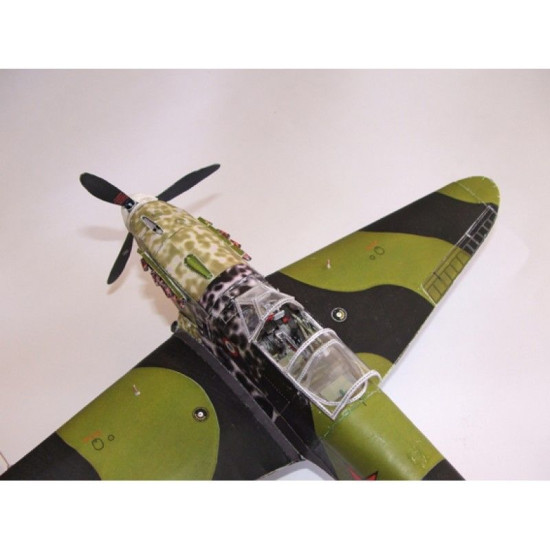 PAPER MODEL KIT MILITARY AVIATION FIGHTER AIRCRAFT YAK-1B WWII 1/33 OREL 28