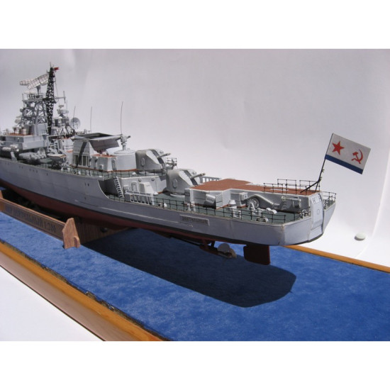 PAPER MODEL KIT MILITARY FLEET PATROL SHIP ACTIVITY 1/200 OREL 63