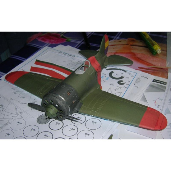 PAPER MODEL KIT MILITARY AVIATION FIGHTER AIRCRAFT I-16 1/33 OREL 69