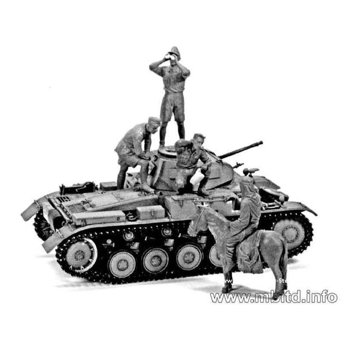 Deutsches Afrika Korps, WWII Era 1/35 Master Box 3559 Model Kit Figures ...