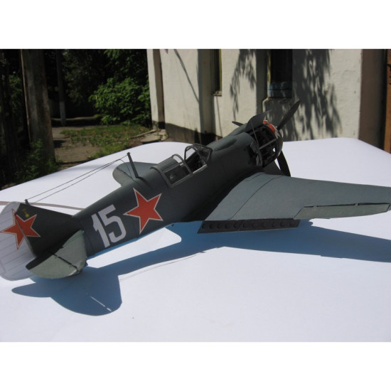 PAPER MODEL KIT MILITARY AVIATION FIGHTER AIRCRAFT LA-5 1/33 OREL 86