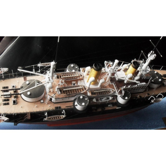 PAPER MODEL KIT MILITARY FLEET BATTLESHIP SEVASTOPOL 1/200 OREL 95