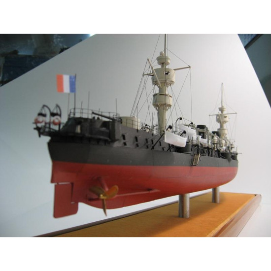 PAPER MODEL KIT MILITARY FLEET ARMORED CRUISER CLASS 1 CHANZY 1/250 OREL 111A