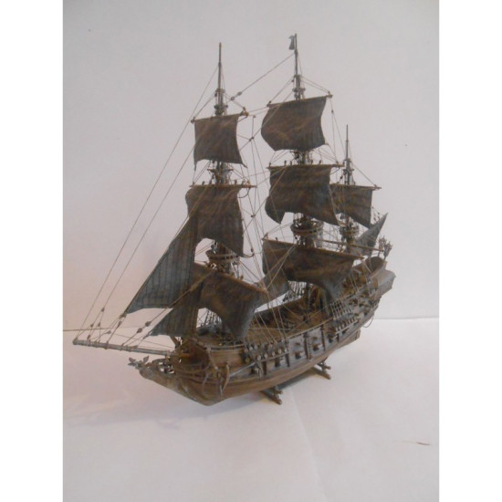 PAPER MODEL KIT MILITARY FLEET PIRATE VESSEL SHIP BLACK PEARL 1/100 OREL 179