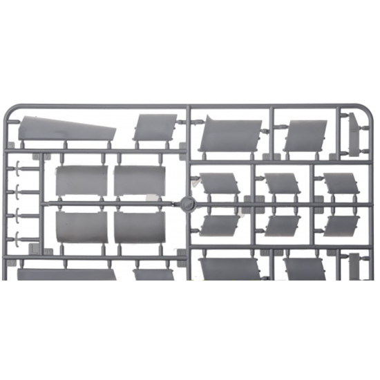 Roden 332 Lockheed C-5M Super Galaxy U.S. Air Force Transport Aircraft 1/144