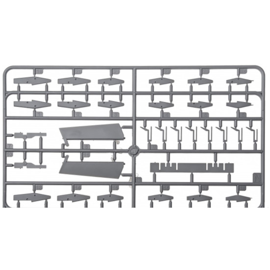 Roden 332 Lockheed C-5M Super Galaxy U.S. Air Force Transport Aircraft 1/144