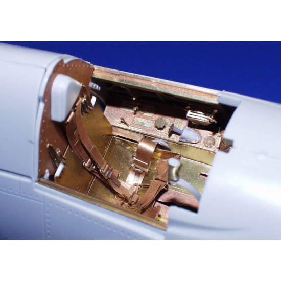 Eduard 32124 1/32 F4U-4 interior Photo-Etched for Aircraft Photo etched set