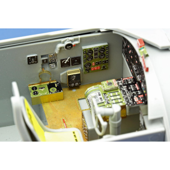 Eduard 32774 1/32 B-17G interior Photo-Etched for Aircraft Photo etched set