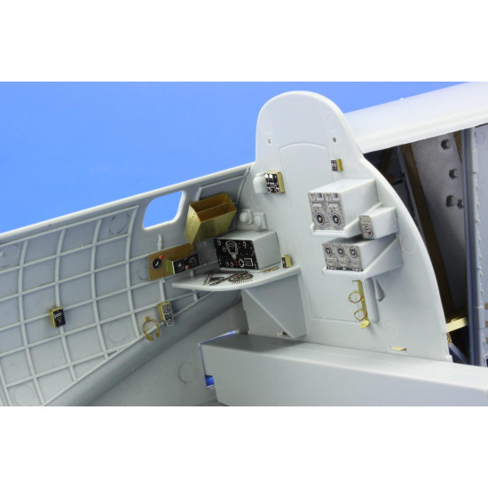 Eduard 32779 1/32 B-17G radio compartment Photo-Etched for Aircraft Photo etched set