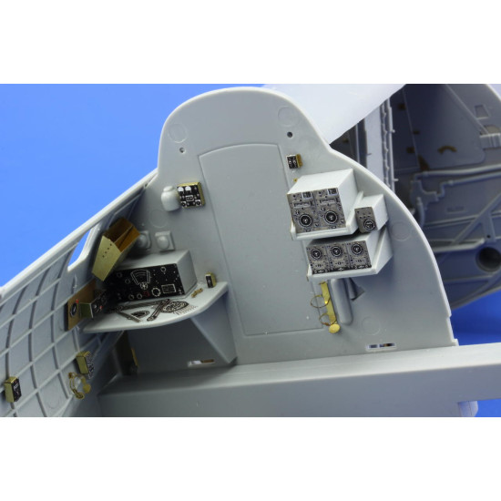 Eduard 32779 1/32 B-17G radio compartment Photo-Etched for Aircraft Photo etched set