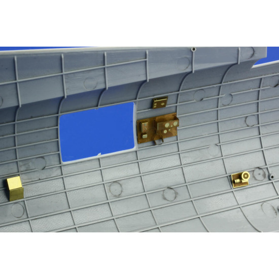 Eduard 32780 1/32 B-17G waist section Photo-Etched for Aircraft Photo etched set