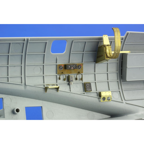 Eduard 32780 1/32 B-17G waist section Photo-Etched for Aircraft Photo etched set