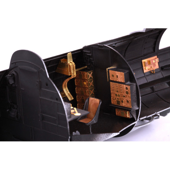 Eduard 32903 1/32 B-17F waist section Photo-Etched for Aircraft Photo etched set
