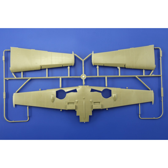 Eduard 3402 1/32 Bf 109E-3 Plastic for Aircraft Weekend edition