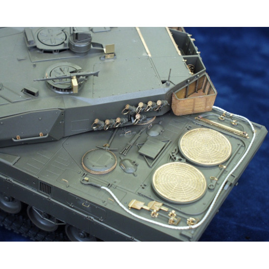 Eduard 35340 1/35 Leopard 2A5 Photo-Etched for AFV Photo etched set Eduard 35340 1/35 Leopard 2A5 Photo-Etched for AFV Photo etched set