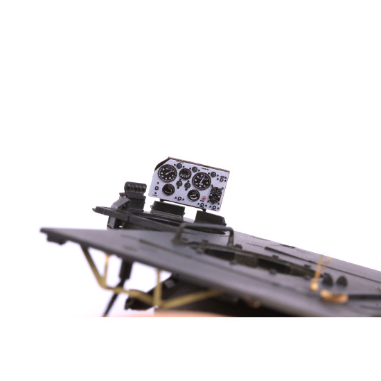 Eduard 36378 1/35 M113A ACAV dashboard & seatbelts STEEL Photo-Etched for AFV Photo etched set