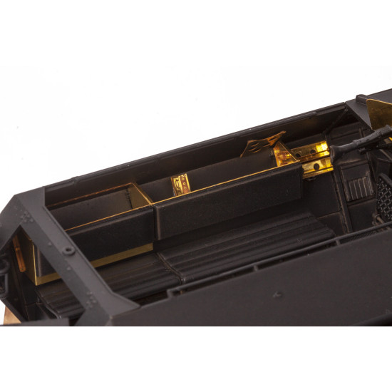 Eduard 36499 1/35 Sd.Kfz. 251/1 Ausf.C Photo-Etched for AFV Photo etched set