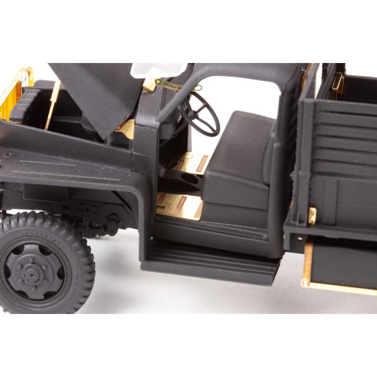 Eduard 36525 1/35 Studebaker US6-U3 Photo-Etched for AFV Photo etched set