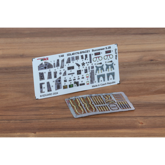 Eduard 3DL48176 1/48 Buccaneer S.2B Gulf War SPACE 3D Decal for Aircraft Space Eduard 3DL48176 1/48 Buccaneer S.2B Gulf War SPACE 3D Decal for Aircraft Space