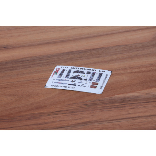 Eduard 3DL72039 1/72 L-29 SPACE 3D Decal for Aircraft Space Eduard 3DL72039 1/72 L-29 SPACE 3D Decal for Aircraft Space