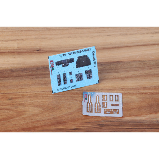 Eduard 3DL72043 1/72 Chinook HC.1 SPACE 3D Decal for Aircraft Space