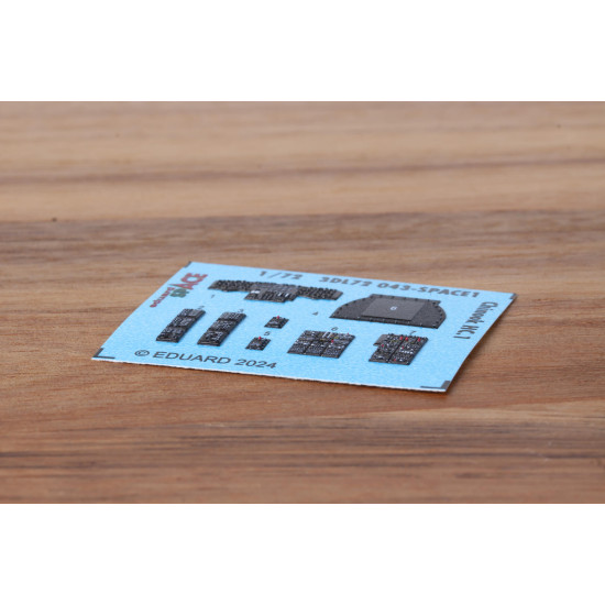 Eduard 3DL72043 1/72 Chinook HC.1 SPACE 3D Decal for Aircraft Space