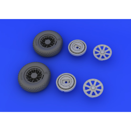 Eduard 632019 1/32 F4U-1 wheels Brassin for Aircraft Eduard 632019 1/32 F4U-1 wheels Brassin for Aircraft
