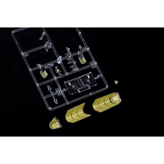 Eduard 634037 1/32 Hurricane Mk.IIb w/ fishtail exhausts LööKplus Brassin for Aircraft