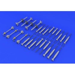 Eduard 672089 1/72 F-4 armament Brassin for Aircraft